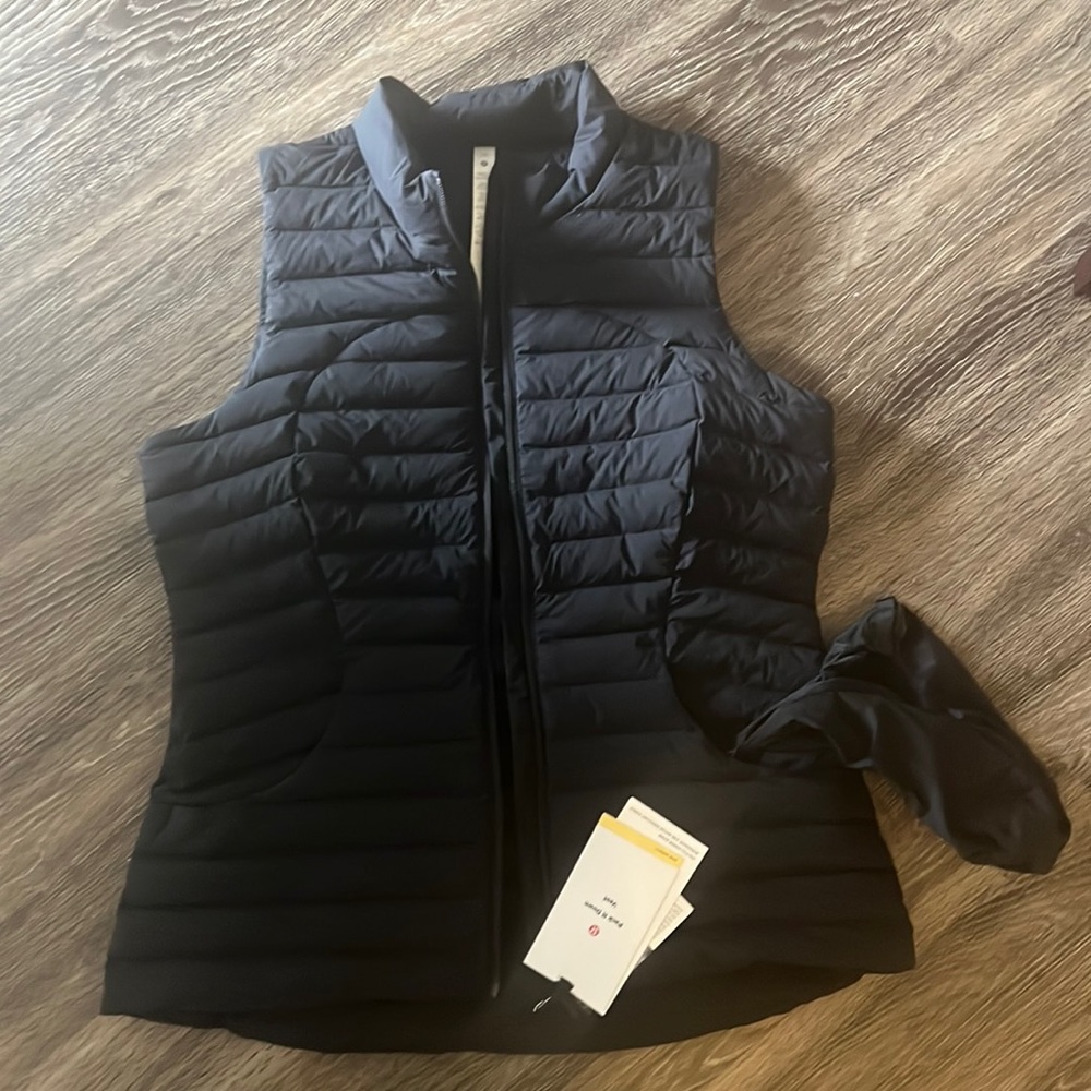 Lululemon Pack it Down Vest